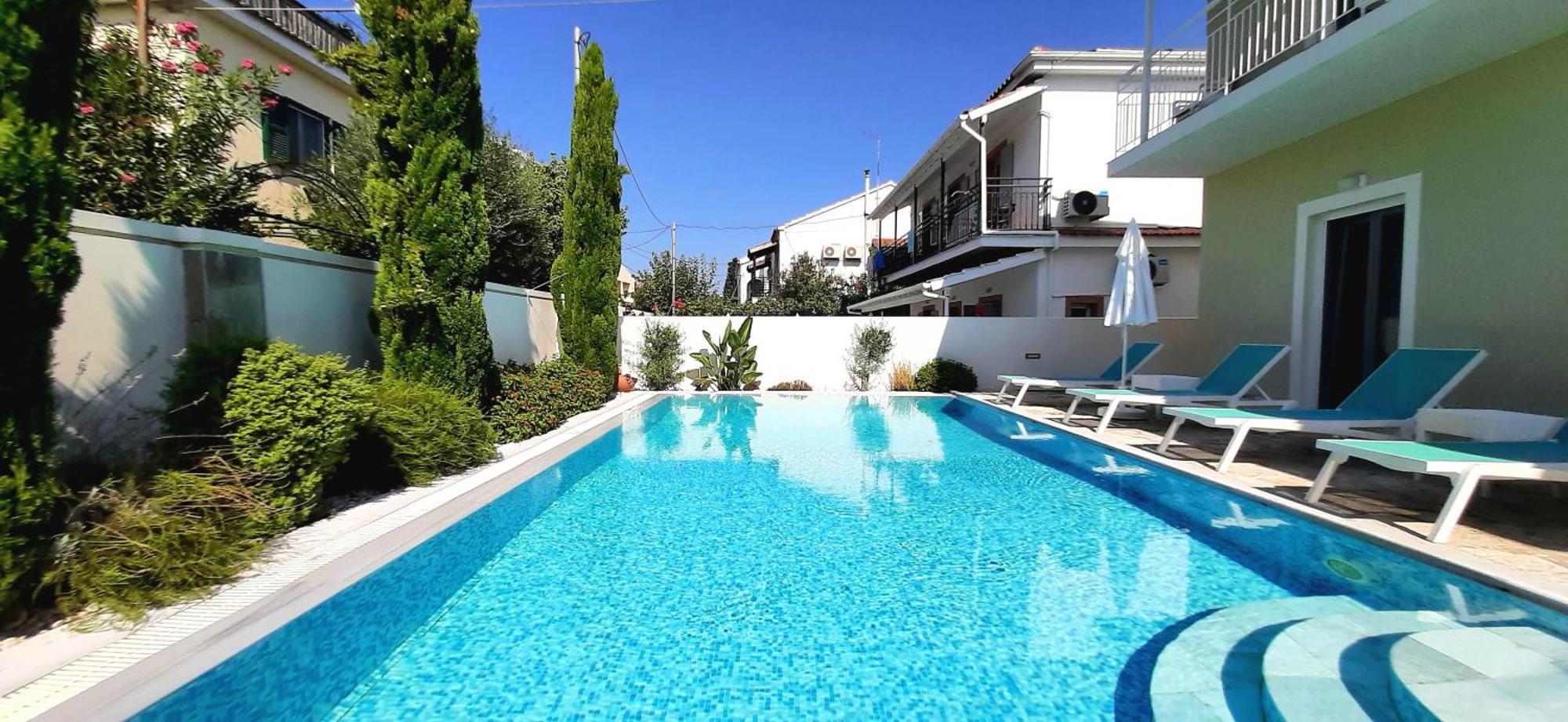 The Central Suites Kassiopi Exterior foto